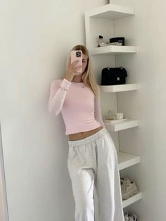 Cute Outfits Clean Girl, Cute Trendy Outfits Winter, Clean Girl Fits, Clean Girl Clothes, Glasgow Shopping, Outfit Ideas Clean Girl, Outfits Aesthetic Trendy, Clean Girl Style, Scandinavian Outfit