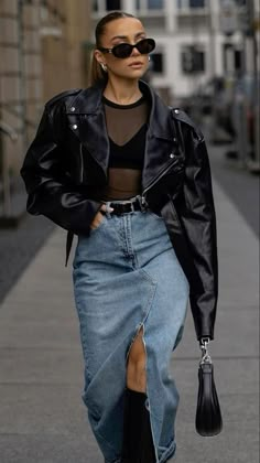 Denim On Denim, Fashion Forecasting, Paris Mode, Outfit Jeans, Mode Casual, Fashion Mode