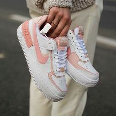 Af1 Outfit, Shoes Af1, Cheap Air Force 1, Air Force Women, Trends Shoes, Shoes Trends, Air Force Shoes, Sneakers Street