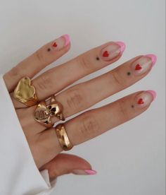 Sophie Floyd, Heart Signet Ring, Zoella, Manicure Y Pedicure, Funky Nails, Diy Manicure, The Salon, Valentines Nails