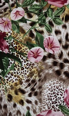 floral animal print wallpaper Y2k Leopard Print Wallpaper, Floral Butterfly Wallpaper, Leopard Print Art, Background Pictures Aesthetic, Lepord Print 2000s, Leopard Print Drawing, Phone Aesthetic Ideas, Pink Leopard Wallpaper, Canva Background