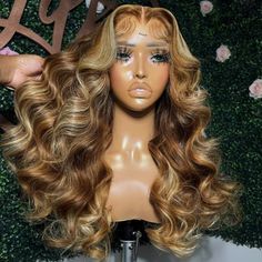 13x4 Lace is Flexible with Hairstyling&&Super Natural-looking Pre-Plucked Hairline with Baby Hair&&Can be Free Part, Middle Part, Side Part, Half Buns&&Multiple Clips & an Adjustable Band Inside the Wig For A Secure Fit&&Soft & Smooth Virgin Hair That's Easy To Management Highlight Wig, Frontal Wig Hairstyles, Beautiful Human, Blonde Lace Front Wigs, Honey Blonde Hair, Brown Blonde, Product Recommendations, Front Lace Wigs Human Hair, Brown To Blonde