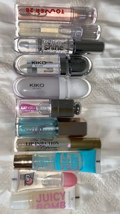 Too Faced Lip Plumper, Спонж Beauty Blender, Juicy Bomb, Dior Lip Oil, Makeup Lip Gloss, Essence Makeup, Dior Lip, Lip Combos