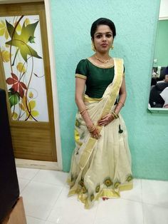 Kalamkari Blouse Designs, Indian Long Dress, Green Blouse Designs, Long Skirt And Top, Saree Hairstyles