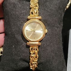 Vintage, 18k Over .925 Sterling Silver Technibond Watch Gold Tone Byzantine Design Wrist Watch Diamond Accent At 12 O'clock Adjustable. This Watch Looks Unbelievable For Its Age. There Are No Scratches On The Face. Gold Round Diamond Watch For Formal Occasions, Elegant Gold Diamond Watch As Gift, Yellow Gold Analog Jewelry And Watches As Gift, Gold Formal Watch With 17 Jewels, Gold Diamond Watch With Jubilee Bracelet As Gift, Formal Gold Jewelry And Watches With Round Dial, Gold Watch With Jubilee Bracelet For Anniversary, Gold Evening Jewelry And Watches With Round Dial, Gold Jewelry And Watches For Evening With Round Dial