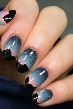 Ursula Goff is a hairdresser from in Kansas who makes amazing nature-inspired hairstyles. We’ve previously highlighted some of Ursula’s designs inspired by famous paintings, and now she’s back with a slew of new ones. Sunset Nails, Galaxy Nails, Color Nails