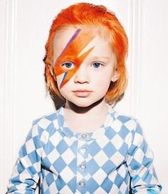 Face paint David Bowie Costume, Diy Halloween Costumes For Kids, Ziggy Stardust, Janis Joplin, Orange Hair, Diy Halloween Costumes, Halloween Costumes For Kids, Costume Halloween, Diy Halloween