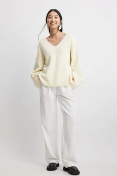 pasty v neck knit sweater with wide sleeves V Neck Knit Sweater, Low Waist Jeans, Summer Wedding Dress, Sweater White, Sleepwear Sets, Wedding Guest Dress Summer, Wide Sleeves, Linen Clothes, Trouser Jeans