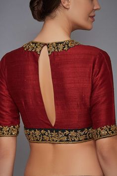 Stylish Blouse Designs For Saree, Indian Silk Blouse Designs, Gota Work Blouse, Closed Back Blouse Designs, Sari Blouse Designs Latest, Party Wear Blouse Design, Latest Trendy Blouse Designs, Blouse For Lehenga, Wedding Bridal Saree