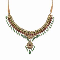 AN ENAMELLED AND GEMSET NECKLA Rajputi Jewellery, Kundan Jewellery Bridal, Indian Wedding Jewelry Sets, European Jewelry, Queen Jewelry, Embroidery Shoes, Antique Jewelry Indian, North India, Polki Jewellery