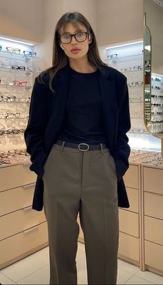 Corporate Fits, 2025 Outfit, Smart Outfit, Stylish Work Outfits, Simple Chic, Fashion Lookbook