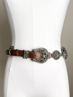 "Such a beautiful belt! *beautiful silver conch style pieces *heavy duty, beautiful *fits a variety of mediums to large *end of leather (minus buckle) to end of belt: 37\" *end of belt to middle hole: 32\" *tagged a large, but this may fit a larger medium too *use chart in last picture and measure against a belt that fits well! In excellent vintage condition. Minimal, normal wear on leather. *kindly read shop policies, double check measurements and convo with any questions*" Vintage Clothing Pieces, Dr Accessories, Little Top Big Pants, Country Belts, Bling Belts, Indie Alt, Clawdeen Wolf, Thrifted Outfits, Beautiful Belts