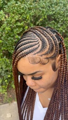 40 Lemonade Fulani Braids Hairstyles Trending Right Now Up Due Braids For Black Women, Lemonade Braids With Box Braids In Back, Fulani Lemonade Braids Hairstyles, Lemonade Braids Natural Hair, Black Woman Braid Styles, Lemonade Stitch Braids, Lemonade Fulani Braids Hairstyles, Lemonade Twists