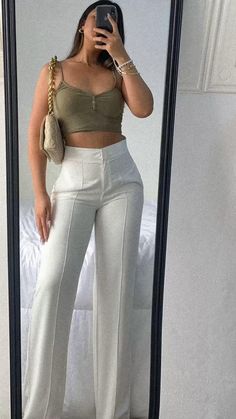 Formal Outfit, Beautiful Outfits, Dress Pants, Spring Fashion, Two Piece Pant Set, Trousers, Crop Tops, My Style, Pants