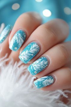 White Winter Nails, Vintage Nail Art, Daisy Acrylic Nails, Prom Nail Designs, Silk Wrap Nails, Winter Dream, Chic Nail Art, Prom Nail, Nail Prices