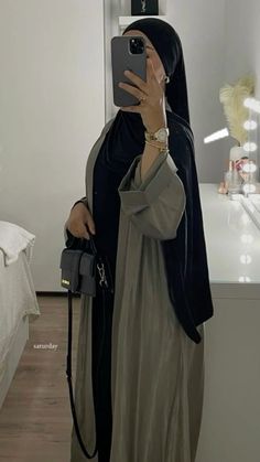 Muslim Outfit, Abaya Outfit, Abaya Design, Hijabi Fits, Stile Hijab