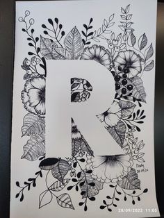 Trazo en opalina con plumón de 0.02 R Mandala Art, Floral Outlines, Doodle Floral, ليلو وستيتش, Doodle Art Letters, Folder Cover