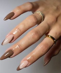 Almond Coffin Shaped Nails, Fall Nail Colors Long Nails, Classy Almond Shaped Acrylic Nails, Acrylic Nails Almond Shape Design, Sultry Nail Designs, Almond Acrylic Nails Neutral, Neutral Simple Nails, Nuteral Nails Fall, Long Almond Nails Designs Winter