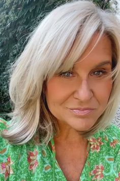 The Best Hairstyles for Older Women (50 & Over) | Heartafact Shoulder Length Hair Styles For Women, Timeless Hairstyles, Face Framing Hair, Shoulder Length Curls, Short Pixie Cuts, Hairstyles For Older Women, Layered Haircuts For Medium Hair, 50 Hair, Choppy Bob Hairstyles