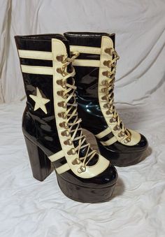 Vintage Lace-up Platform Boots by Terry de Havilland, Cobbler to the Stars | eBay Space Boots, Terry De Havilland, Converse Boots, Magic Shoes, Character Clothes, Goth Boots, Platform Design, Punk Vintage, Wooden Heel