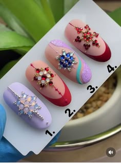 Glitter Placement Nails, Cute Glitter Nails, Christmas Nail Art Designs Xmas, Short Christmas Nails, Christmas Nails Designs, Festive Christmas Nails, Classy Nail Art Ideas, Nail Art Noel, Classy Nail Art