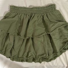 -Aerie -Small -Olive Green -Perfect Condition Casual Olive Bottoms For Day Out, Green Tiered Skirt For Day Out, Green Summer Tiered Skirt, Summer Green Tiered Skirt, Green Tiered Skirt For Summer, Aerie Skirt, Olive Clothing, Pinterest Closet, Christmas List