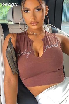 Vest Streetwear, Summer Brown, Women Crop Top, Brown Tops, Y2k Clothing, Y2k Clothes, Dark Skin Women, Brown Top