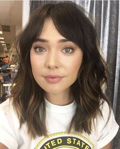 Nostalgic Charm Gorgeous Styles for Lengthy Locks Medium Length Hair Long Bangs, Inverted Lob With Bangs, Long Lob With Bangs, Off Center Part Hairstyles, Textured Lob With Bangs, Medium Hair Bangs, Dark Hairstyles, Medium Haircuts With Bangs, Medium Length Hair With Bangs