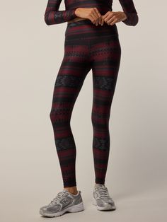 The Smokey Peaks Luna Legging is constructed with luxurious Italian fabric that retains its shape while still providing plenty of stretch. Built with a high-waisted fit, this full-length legging is resistant to pilling and offers UV protection. Finished with the distinctive Greyson wolf on the back left leg, along with a wide waistband for superior support. Perfect for every activity, this legging was engineered to sculpt and define while delivering all-day performance.