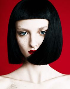 . Black Hair Editorial, Pale Skin Black Hair, Hair Editorial, Pale Skin Hair Color, Billy Kidd, Short Black Hair, Black Bob, Black Hair Color