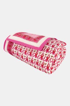 Roller Rabbit Pink Monkey Quilt Roller Rabbit Blanket, Roller Rabbit Bedroom, Monkey Quilt, Rabbit Home, Rabbit Bedding, Printed Pillows, Rabbit Pillow, Dorm Room Bedding, Monkey Print