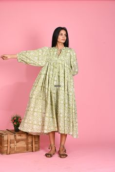 "Maxi Dress, Long Women Dress, Cotton Dress, Flower Print Dress, Indian Tunic Dress, Block Printed Dress, Boho Dress, Vintage Dress, Gift Material ~ 100% Cotton gauze. Care ~ Gentle hand wash. Air dry in shade. Made ~ India OUR SIZE GUIDE Please use the following measurements and information as a guide to find the best fit for you so you can flow effortlessly in Indianavogue. MEASUREMENT PREFERENCE Size Chart in Inches:- Size S - Bust-40\" Size M - Bust-42\" Size L - Bust-44\" Size XL - Bust-46\ Country Wear For Women, Cotton Block Print Dresses, Boho Dresses Summer, 100% Cotton Dress, Block Printed Dress, Tunic Dresses, Cotton Tunic, Indian Block Print Dress, Floral Summer Dress Long