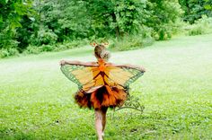 Orange and Black Butterfly Tutu Dress This gorgeous orange and black tutu on a black crochet top is perfect for butterfly outfits! Wings and headband are included. Sizes: Length is tutu portion only. 12M-2T 8 Inch Length 3T - 4T 11 Inch Length 5 - 6 12 Inch Length 7 - 8 14 Inch Length 10-12 15 Inch Length 14-16 15 Inch Length Adult (Skirt Only) 15 Inch Length Tutu will be shipped safely in a box to prevent crushing. Perfect for gift giving, dress up, photo props, dance practice, costumes, and mu Black Butterfly Halloween, Toddler Butterfly Costume, Adult Tutu Skirt, Butterfly Halloween Costume, Orange And Black Butterfly, Butterfly Halloween, Halloween Kids Costumes Girls, Girls Tulle Skirt, Tutu Skirt Kids