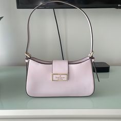 It’s Great Condition, Never Used. Kate Spade Reegan Shoulder Bag, Kate Spade Shoulder Bag, Pink Shoulder Bag, Bags Kate Spade, White Purses, Brown Tote, Kate Spade Purse, Summer Fits, Hanging Bag