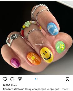 Kid Core Nails, Easy Summer Nail Art, Funky Nail Ideas Fun, Sunshine Nails Design, Sunny Nails, Smiley Face Nails, Tulip Nails, Rave Nails, Self Nail