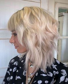 Modern Shag Haircuts Curly, Medium Length Modern Shag, Balayage On Shag Haircut, Stacked Shag Haircut, Shag Back View, Medium Choppy Shag Haircuts, Blonde Shag Hairstyles, Messy Shag Hairstyles, Shag Haircuts For Thick Hair