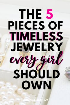 Must Have Jewellery Pieces, Capsule Jewellery Collection, Nice Jewelry Aesthetic, Classic Jewelry Essentials Gold, Best Everyday Jewelry, In Style Jewelry, Famous Jewelry Brands, Jewelry Basics For Women, Jewelry Staple Pieces