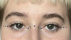 Eye Makeup Inspo, Face Art Makeup, Blue Dots, Eyeliner Looks, Makeup Eyeliner