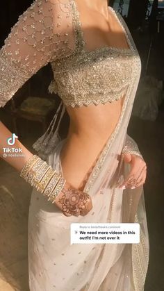 Pin by Nashika Bungchee on indian fits + lenghas [Video] | Fashionable saree blouse designs, Indian dresses traditional, Saree designs party wear Modern Sarees, Indian Fits, Fashionable Saree, Indian Sari Dress, Dresses Traditional, Indian Bride Outfits, Fashionable Saree Blouse Designs, Fancy Sarees Party Wear