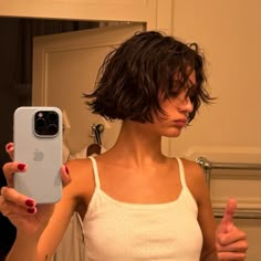 The Hair Bros (@thehairbros) • Instagram photos and videos Short Hair Perm Women, Carre Haircut, Bob Perm, Middle Hair, Hair Images, Girl Short Hair