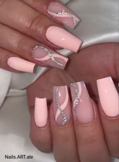 Nail Ideas Acrylic With Design, Tapered Square French Tip Nails Design, Classy Pink Nails Acrylic, Square Nail Designs Glitter, Light Pink Nail Ideas Acrylic, Simple Pink Nail Designs Square, Cute Short French Tip Nails Acrylic, Short French Tip Acrylic Nails Design Pink Glitter, Banquet Nails Ideas