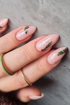 Christmas Nails Short Square, Christmas Nails Short, Nail Art Noel, Nails Short Square, Christmas Tree Nails, Christmas Nail Art Designs