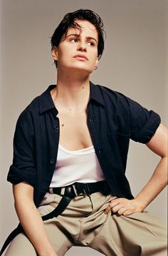 Enby Outfits, Androgynous Aesthetic, Christine And The Queens