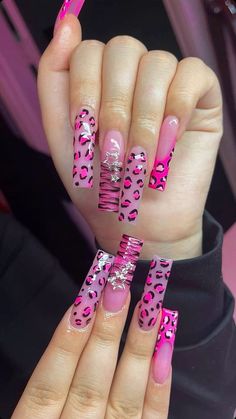 Long 2000s Nails, Red Black Pink Nails, Nails With A Lot Of Designs, Red 2000s Nails, Creative Pink Nails, Rave Nail Ideas, Black N Pink Nails, Monster High Inspired Nails, Girly Nails Acrylic