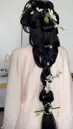 Heian Era Hair, Historical Updo, Minoan Hairstyle, Ancient Japanese Hairstyles, Hanbok Hairstyle, Chinese Hairstyle Traditional, Traditional Japanese Hairstyle, Chinese Traditional Hairstyles, Traditional Chinese Hairstyle