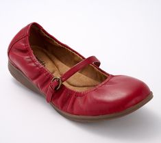 Trend (and comfort) alert! Have your Mary Jane moment in these leather ballet flats with a well-cushioned insole and flexible rubberized outsole that's smart for all-day wear. From Earth Brands Footwear. Burgundy Ballet Flats, Mary Jane Flats, Leather Ballet Flats, Cute Shoes, Ariel, Mary Janes, Ballet Flats, Favorite Outfit, Fashion Shoes