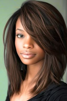 Save Fall Haircuts 2024 Long, Hair Cuts 2024 Trends Medium Length, Transformation Fashion, Mom Haircut, 2024 Haircuts, Styling Clothes, Haircut 2024, Haircuts For Medium Length Hair, Layered Haircuts For Medium Hair