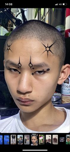 Bold Eyeliner Makeup, Cyberpunk Inspired Makeup, Makeup Face Paint Looks, Ftm Makeup Tutorials, Dark Alternative Makeup, Cyberpunk Makeup Men, Geometric Makeup Looks, Simple Graphic Makeup, Alternative Graphic Liner