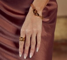 Make a statement with our oversized chain Mika ring 18k gold plated stainless steel 15 mm width Chain Ring, Gold Filled Jewelry, Ring Ring, Cz Stone, 14kt Gold, Semi Precious Gemstones, Chain Lengths, Semi Precious, Final Sale