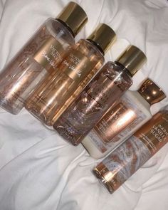 Vanilla Smell Aesthetic, Vanilla Scent Aesthetic, Vanilla Makeup, Vanilla Body Mist, Victoria's Secret Bare Vanilla, Victoria Secret Perfume Body Spray, Profumo Victoria Secret, Bare Vanilla, Victoria Secret Body Spray